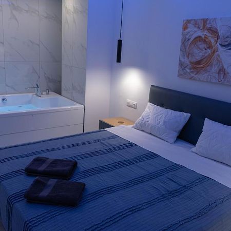Athens Jacuzzi Apartment Exteriér fotografie